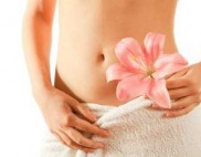 ramuan herbal atasi keputihan berwarna hijau